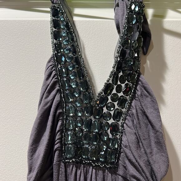 Vizio Beaded Halter Top Size Large - Picture 1 of 5